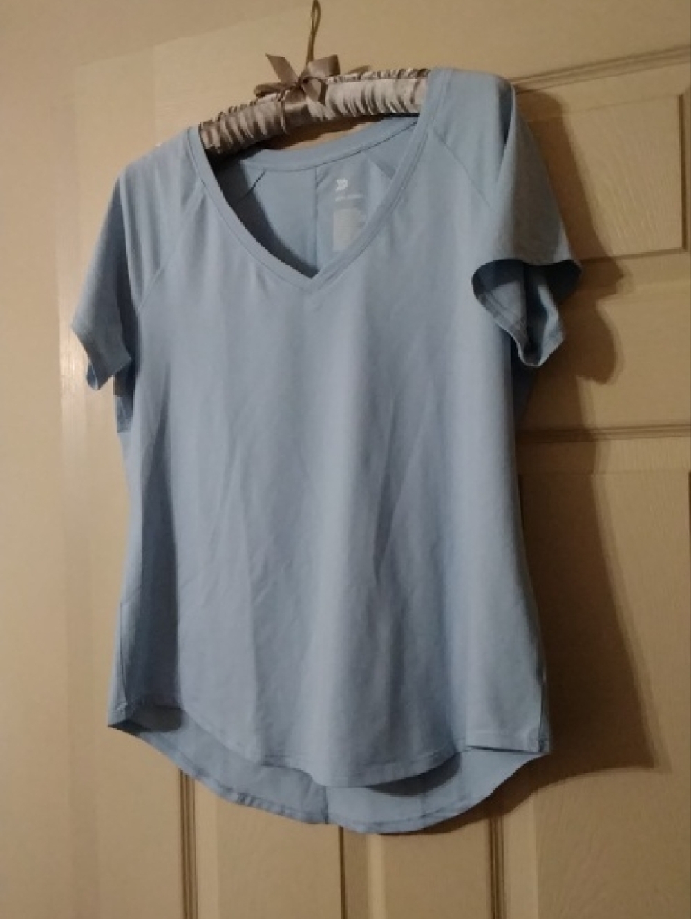 All in Motion Sky Blue Activewear Top - Picture 4 of 5